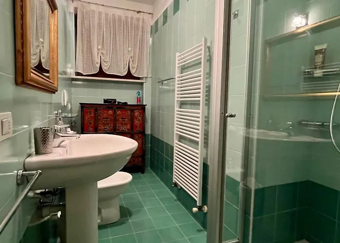 Chez Francois Pool *